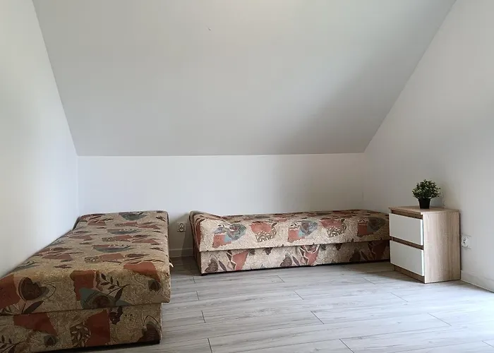 Brzozowy Zakatek 度假居 Zarnowska