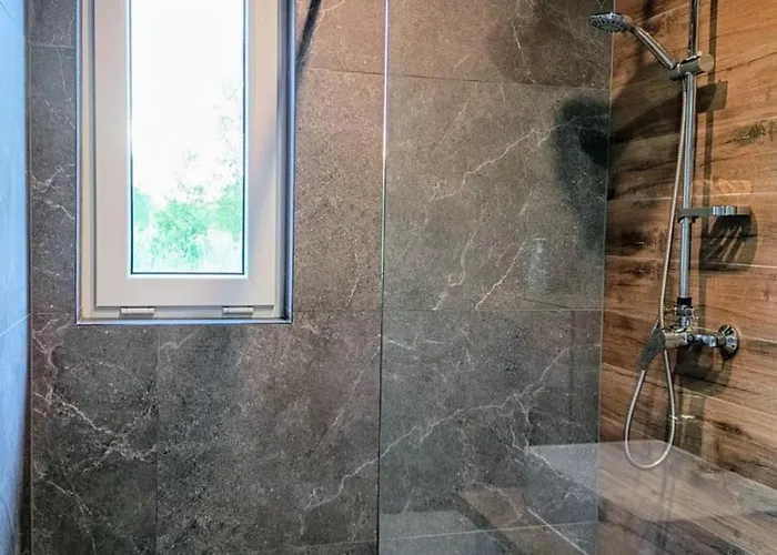 Brzozowy Zakatek 度假居 *