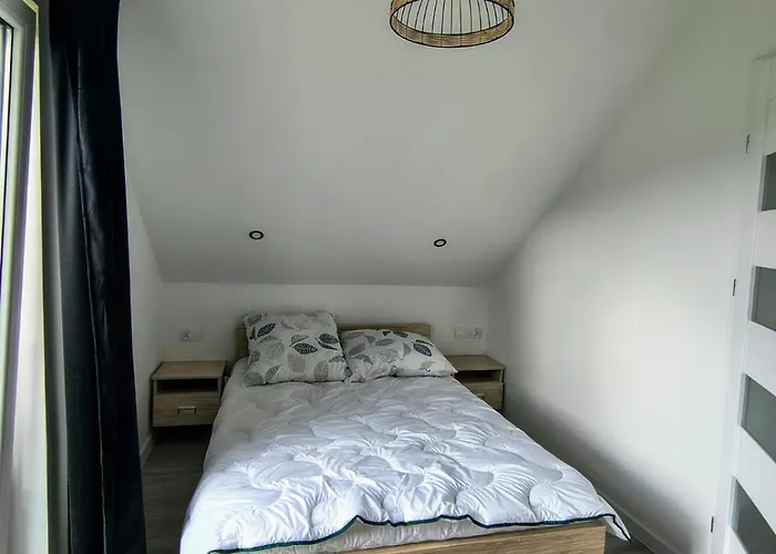 Brzozowy Zakatek 度假居 Zarnowska