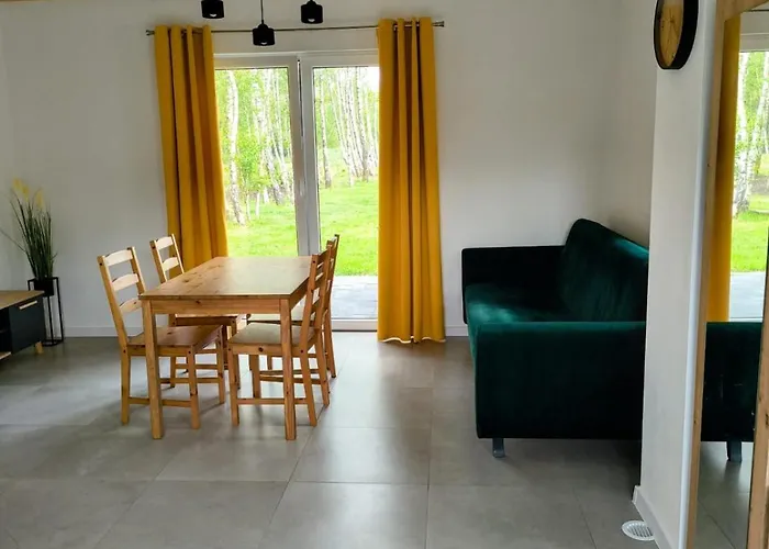 Brzozowy Zakatek 度假居 Zarnowska